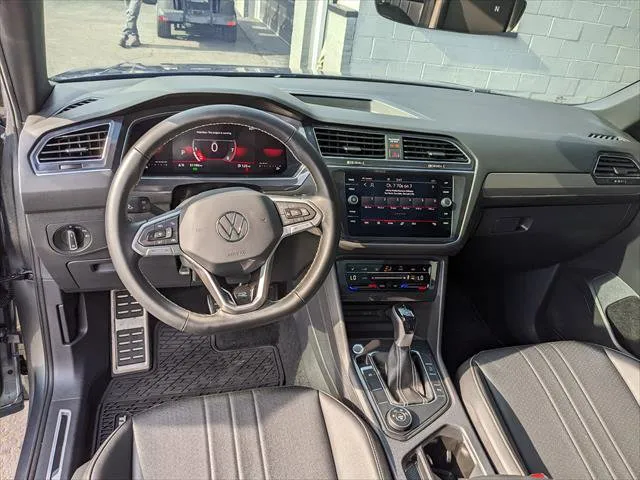 2023 Volkswagen Tiguan SE R-LINE BLACK - Photo 14