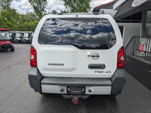 More photos of 2015 Nissan Xterra Pro-4X at Gahanna Auto Sales, OH