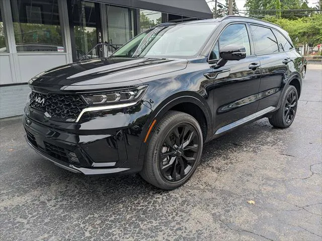Black 2023 Kia Sorento SX Prestige for sale in Gahanna, OH