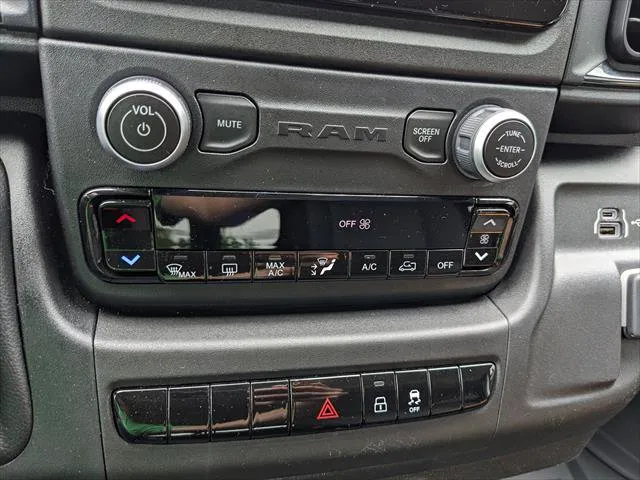Ram Cargo Van photo 30