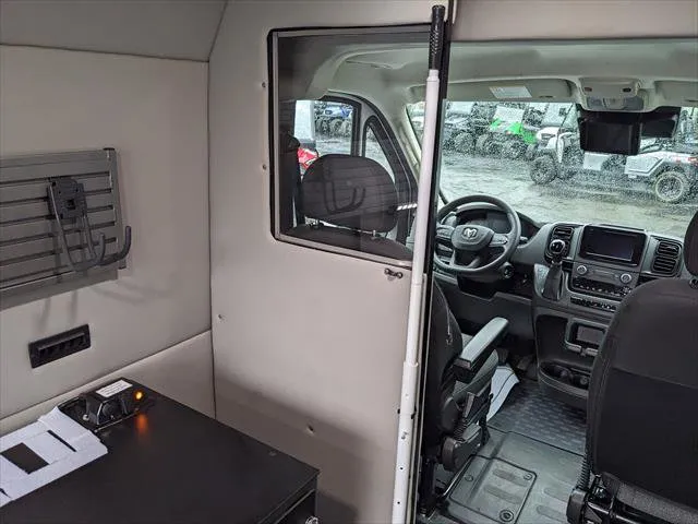 Ram Cargo Van photo 24