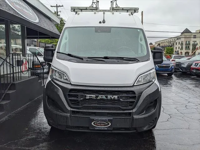 Ram Cargo Van photo 7
