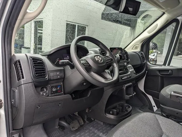 Ram Cargo Van photo 9