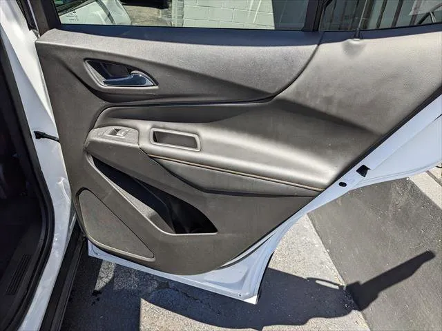 Chevrolet Equinox photo 17
