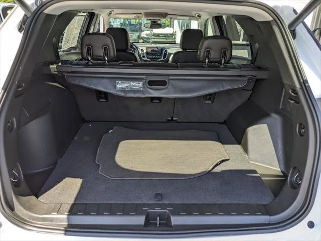 Chevrolet Equinox photo 14