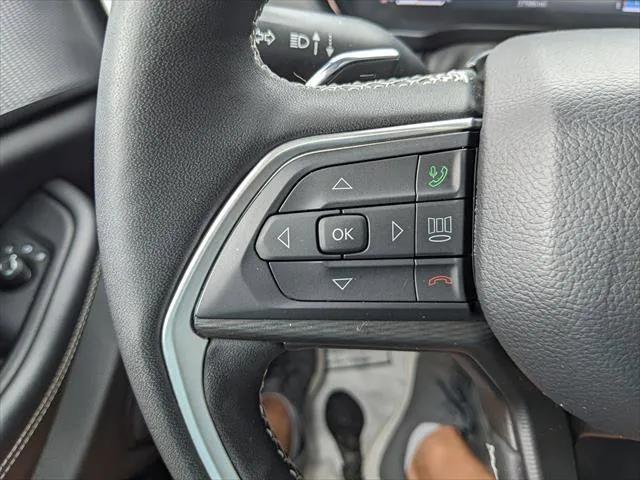 2023 Jeep Grand Cherokee Altitude - Photo 26