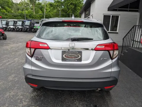 More photos of 2022 Honda HR-V LX at Gahanna Auto Sales, OH