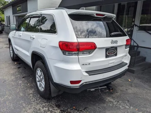 Another view of 2019 Jeep Grand Cherokee Laredo E for sale in Gahanna, OH at Gahanna Auto Sales