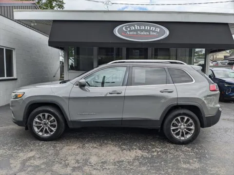 Photos of 2020 Jeep Cherokee Latitude Plus for sale in Gahanna, OH at Gahanna Auto Sales