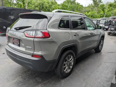 More photos of 2020 Jeep Cherokee Latitude Plus at Gahanna Auto Sales, OH