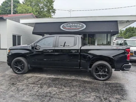 Photos of 2023 Chevrolet Silverado 1500 Custom for sale in Gahanna, OH at Gahanna Auto Sales