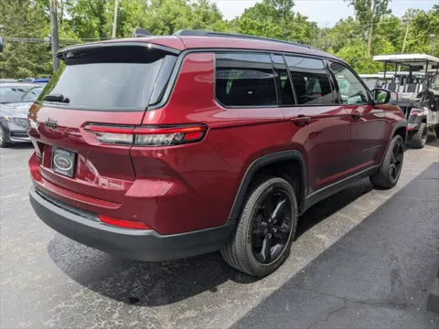 More photos of 2023 Jeep Grand Cherokee L Altitude at Gahanna Auto Sales, OH
