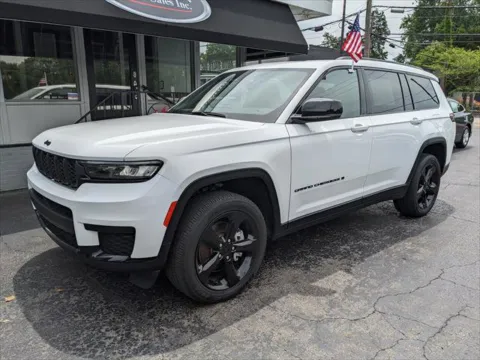 White 2023 Jeep Grand Cherokee L Altitude for sale in Gahanna, OH