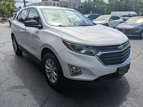 More photos of 2018 Chevrolet Equinox LS at Gahanna Auto Sales, OH