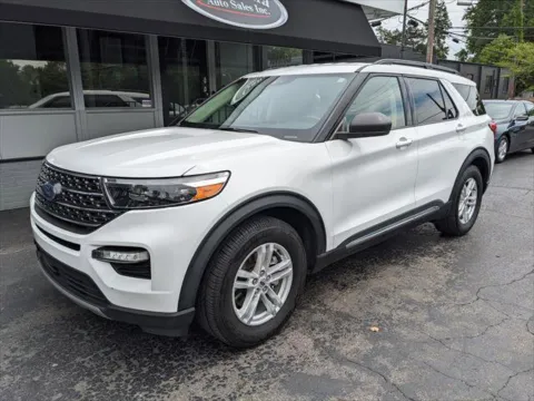 White 2022 Ford Explorer XLT for sale in Gahanna, OH