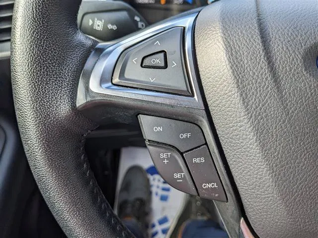 2024 Ford Edge SEL - Photo 23