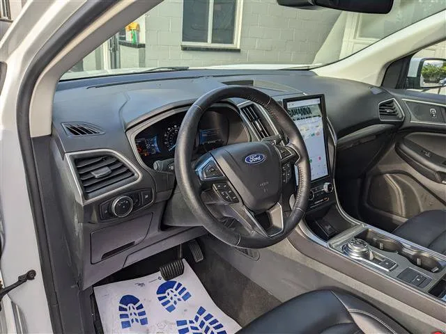 2024 Ford Edge SEL - Photo 9