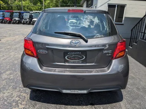 More photos of 2015 Toyota Yaris LE 5-Door AT at Gahanna Auto Sales, OH