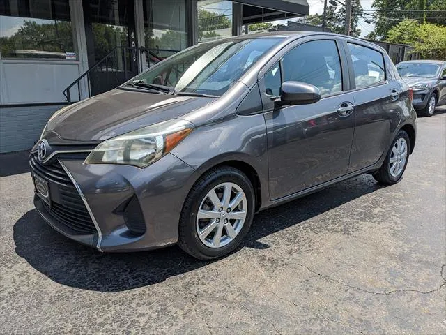 Gray 2015 Toyota Yaris LE 5-Door AT for sale in Gahanna, OH