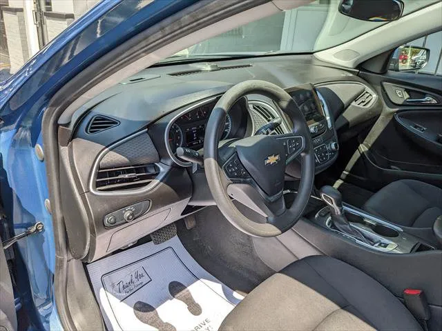 Chevrolet Malibu photo 10