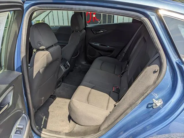 Chevrolet Malibu photo 12