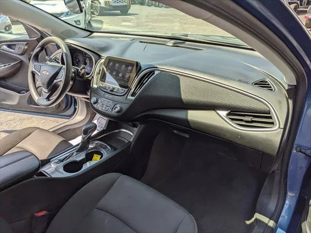 Chevrolet Malibu photo 18