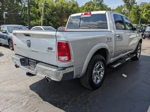 More photos of 2017 Ram 1500 Laramie at Gahanna Auto Sales, OH
