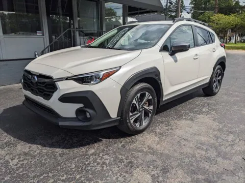 White 2024 Subaru Crosstrek Premium for sale in Gahanna, OH