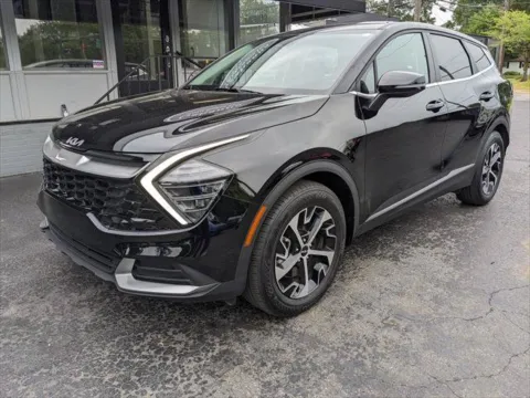 Black 2024 Kia Sportage EX for sale in Gahanna, OH
