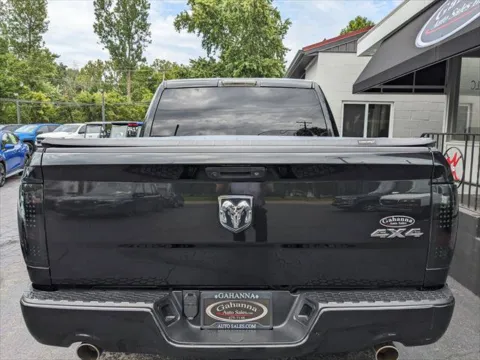 More photos of 2018 Ram 1500 Express at Gahanna Auto Sales, OH