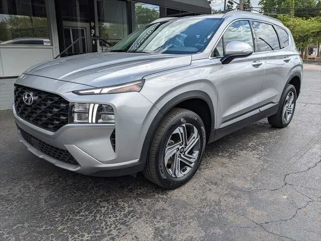 Silver 2023 Hyundai Santa Fe SEL for sale in Gahanna, OH