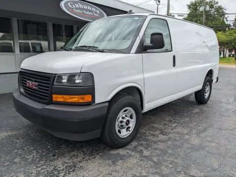 White 2022 GMC Savana Cargo Van G2500 Cargo for sale in Gahanna, OH