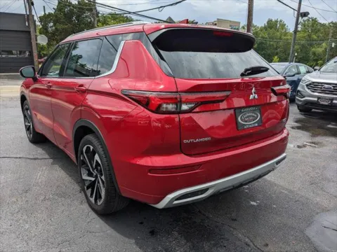 Another view of 2022 Mitsubishi Outlander SEL 2WD for sale in Gahanna, OH at Gahanna Auto Sales