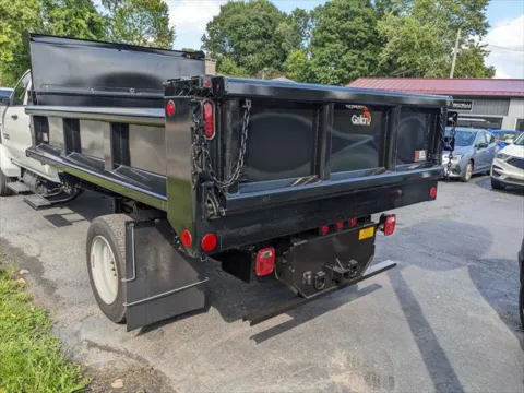 More photos of 2022 Chevrolet Silverado MD Work Truck at Gahanna Auto Sales, OH