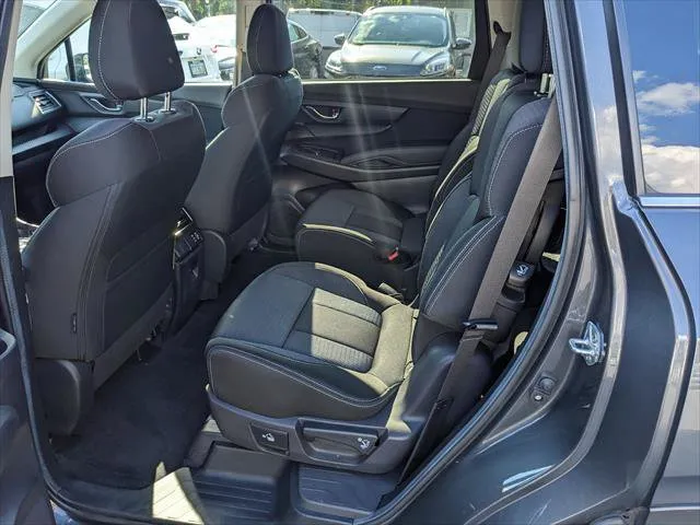 Subaru Ascent photo 12