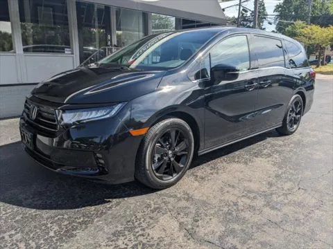 Black 2024 Honda Odyssey Sport for sale in Gahanna, OH