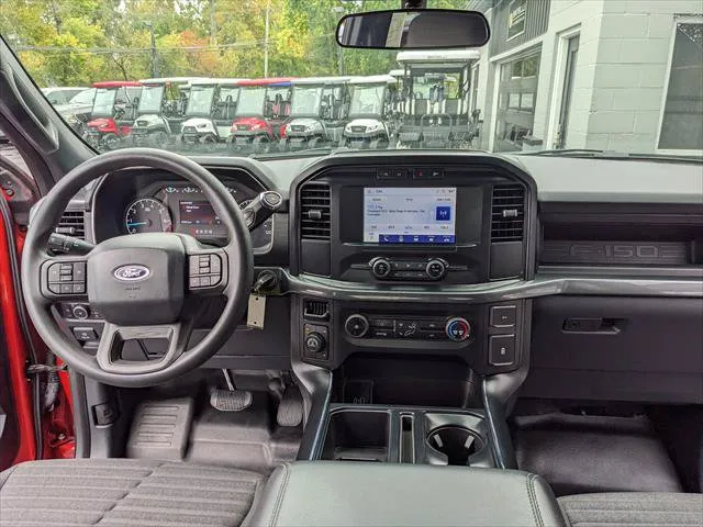 Ford F-150 photo 9