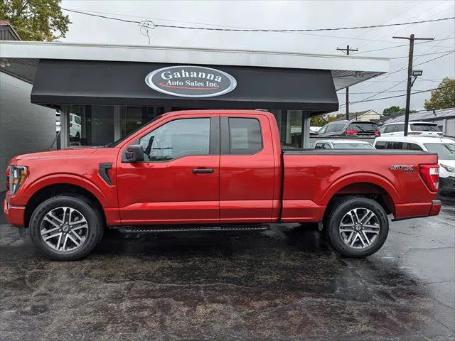 Ford F-150 photo 2