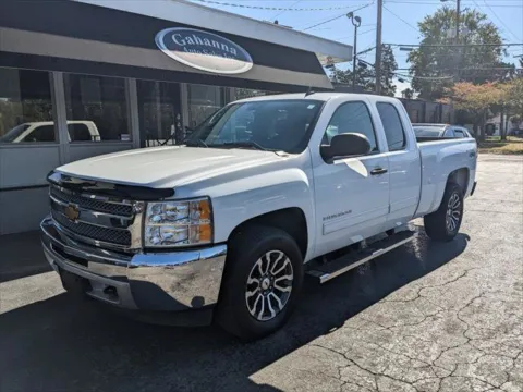 White 2012 Chevrolet Silverado 1500 LT for sale in Gahanna, OH
