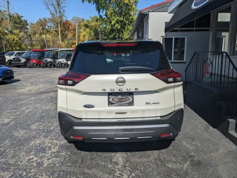 More photos of 2023 Nissan Rogue SL at Gahanna Auto Sales, OH