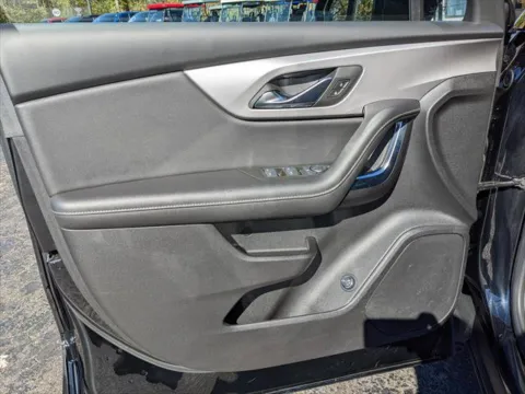 Another view of 2025 Chevrolet Blazer LT for sale in Gahanna, OH at Gahanna Auto Sales