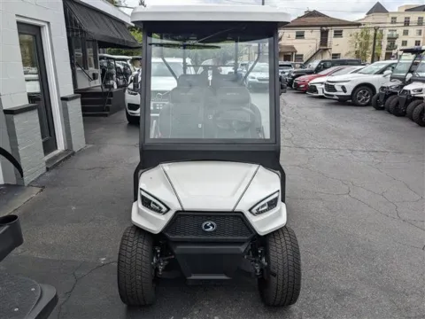 Photos of 2024 BINTELLI NEXUS 4PF FORWARD FACING for sale in Gahanna, OH at Gahanna Auto Sales