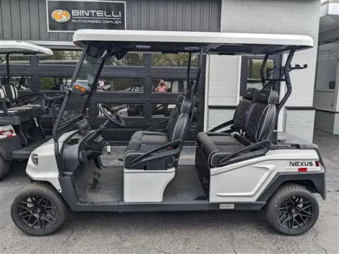 White 2024 BINTELLI NEXUS 4PF FORWARD FACING for sale in Gahanna, OH