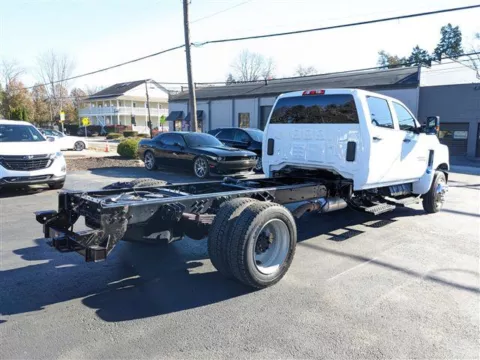 More photos of 2022 Chevrolet Silverado MD Work Truck at Gahanna Auto Sales, OH