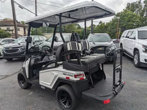 Another view of 2024 BINTELLI BEYOND 4PR for sale in Gahanna, OH at Gahanna Auto Sales