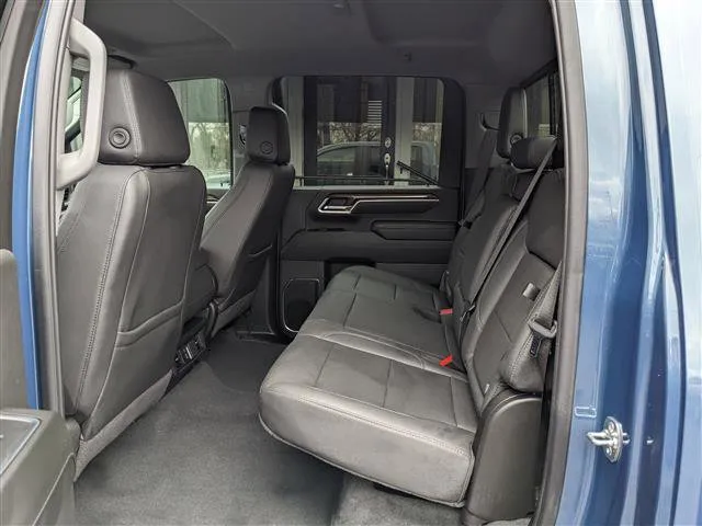 2025 Chevrolet Silverado 2500HD LT - Photo 12