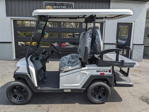 White 2025 BINTELLI BEYOND 4PR LITHIUM for sale in Gahanna, OH