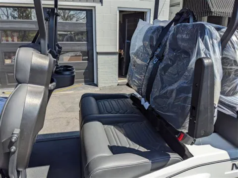 More photos of 2025 BINTELLI NEXUS 6PR LIFTED at Gahanna Auto Sales, OH