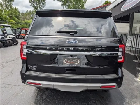 More photos of 2024 Ford Expedition Limited at Gahanna Auto Sales, OH