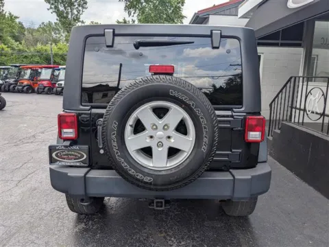 More photos of 2014 Jeep Wrangler Unlimited Sport at Gahanna Auto Sales, OH
